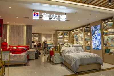 知名家居品牌再陷風(fēng)波，市場(chǎng)監(jiān)管趨嚴(yán)引發(fā)行業(yè)警醒